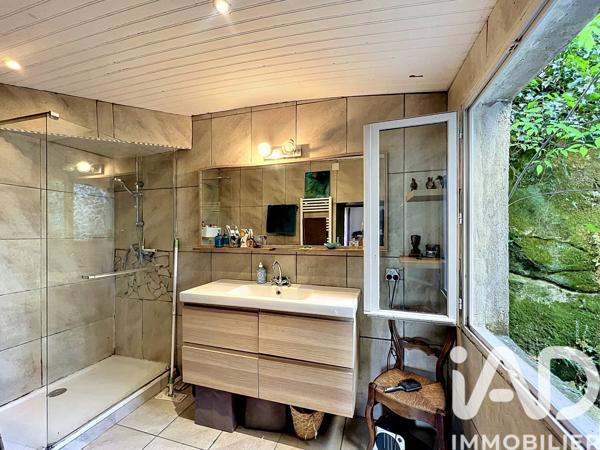 Maison à vendre 6 pièces 176 m² Malaucène