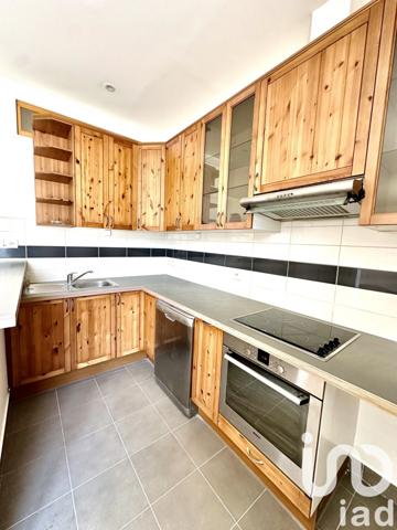 Appartement 2 pièces de 58 m² à Saint-Denis (93200)