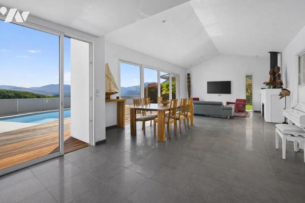 Magnifique VILLA CONTEMPORAINE vue panoramique