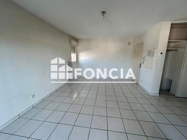 Location Appartement 2 pièces 42.2 m² - 36 RUE FERDINAND BUISSON La Roche Sur Yon 85000