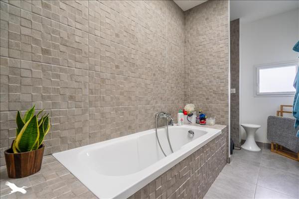 Maison à vendre |  Le Bouscat |  6 pièces | 152 m²