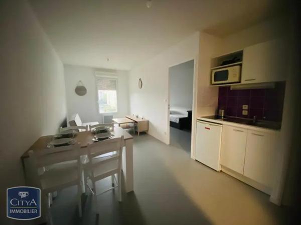 Appartement à louer 2 pièces 30m² Nîmes (30000)