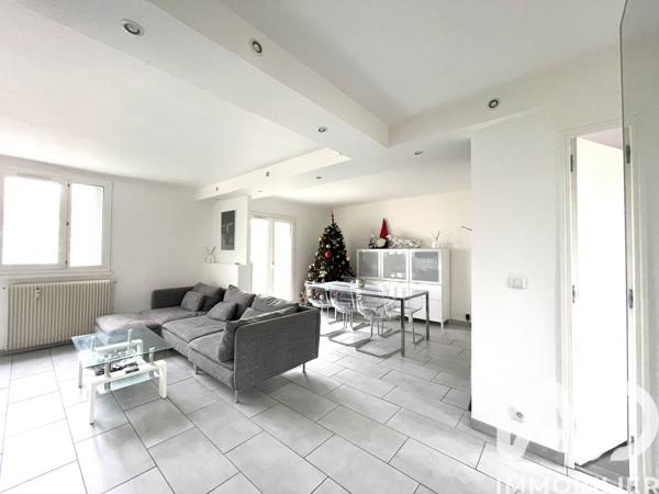 Appartement à vendre 4 pièces 59 m² Saint-Germain-lès-Arpajon