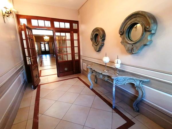 Appartement T4 en duplex 162 m² - 1ère ligne - pleine vue bassin ! , Arcachon