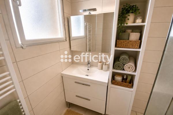 Appartement
         3 pièces
        - 67 m² Exclusivité 215 000 € *