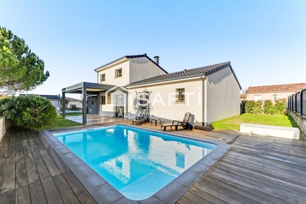 Maison T5 de avec piscine à PECHBONNIEU