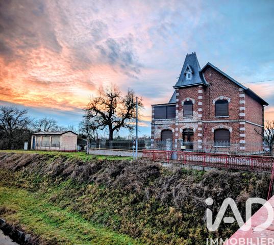 Maison à vendre 7 pièces 184 m² Tugny-et-Pont