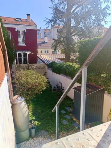Maison de ville avec jardin, garage et beaux volumes, au calme dans un quartier recherché du Perreux-sur-Marne