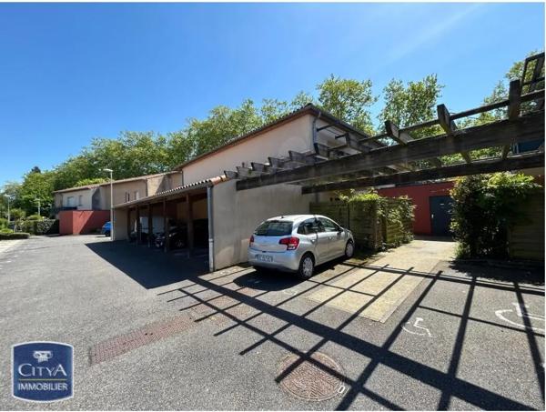 Appartement à louer 2 pièces 41.35m² Pau (64000)