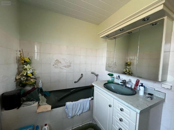 Maison rurale à vendre à Saints-Geosmes en Haute-Marne (52200), ref : SGML113491