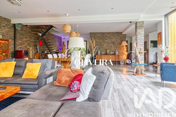 Maison à vendre 7 pièces 242 m² Groslay