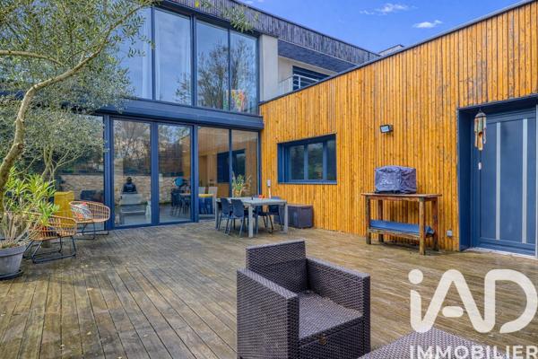 Maison à vendre 7 pièces 242 m² Groslay