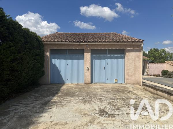 Maison à vendre 5 pièces 183 m² Châteauneuf-de-Gadagne