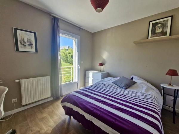 Maison mitoyenne avec atelier