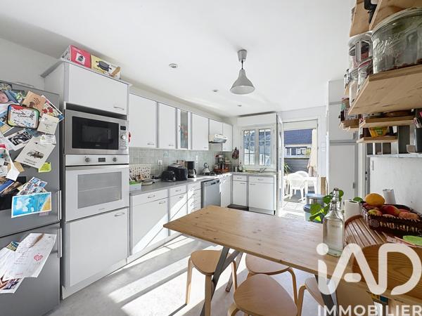 Maison à vendre 5 pièces 105 m² Bernières-sur-Mer