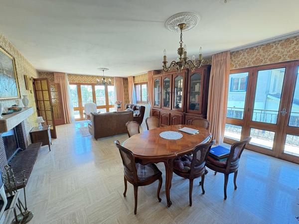 COLOMIERS - Maison familiale 175 m2 + garage sur parcelle de 950m²