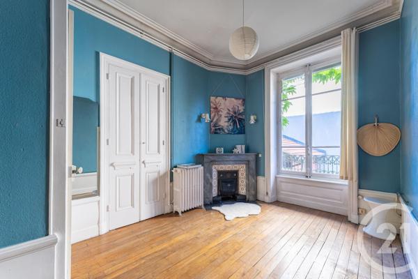 Appartement F4 à vendre  4 pièces - 108,68 m2 VILLEURBANNE - 69