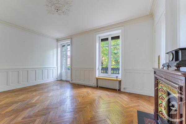 Appartement F4 à vendre  4 pièces - 108,68 m2 VILLEURBANNE - 69