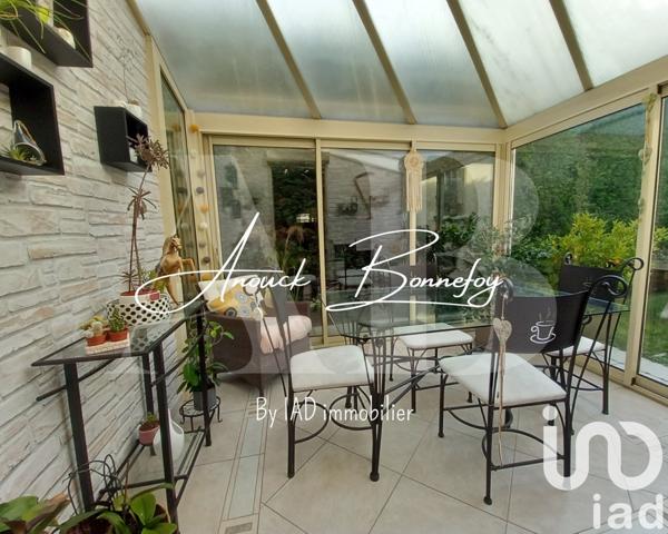 Maison traditionnelle 7 pièces de 156 m² à Valence (26000)