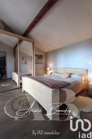 Maison traditionnelle 7 pièces de 156 m² à Valence (26000)