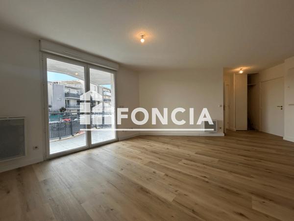 Location Appartement 3 pièces 59.55 m² - 49 RUE GERRY ROUFS Beziers 34500