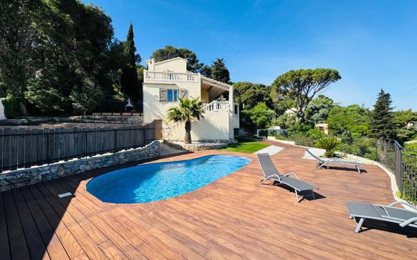 Maison à vendre    6 pièces • 160 m2 Sète