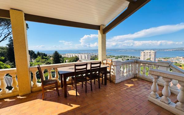 Maison à vendre    6 pièces • 160 m2 Sète