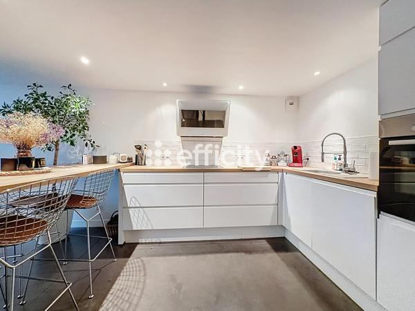 Loft
         2 pièces
        - 71 m² Exclusivité 199 500 € *