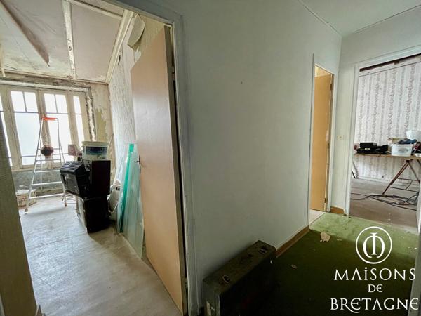 29310 QUERRIEN Querrien - Immeuble à rénover 220 m²