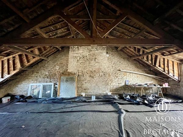 29310 QUERRIEN Querrien - Immeuble à rénover 220 m²