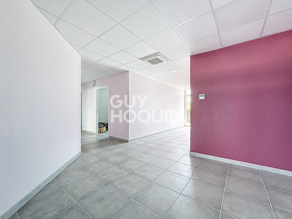 Local commercial 170 m²