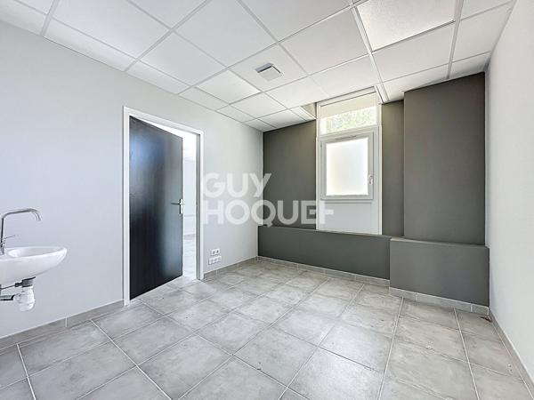 Local commercial 170 m²