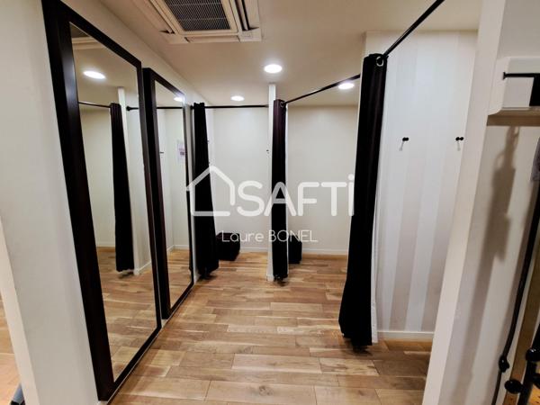 Immeuble entier à usage commercial