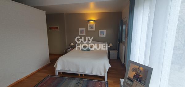 Châteaudun : maison F7 (200 m²)