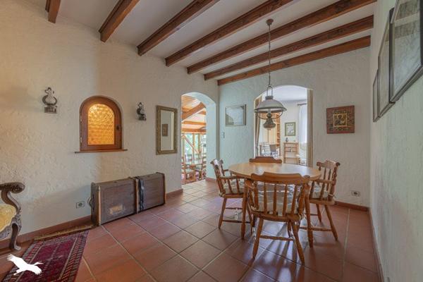 Maison à vendre 410 000 € La Salvetat-Saint-Gilles 6 p 188 m² DPE E