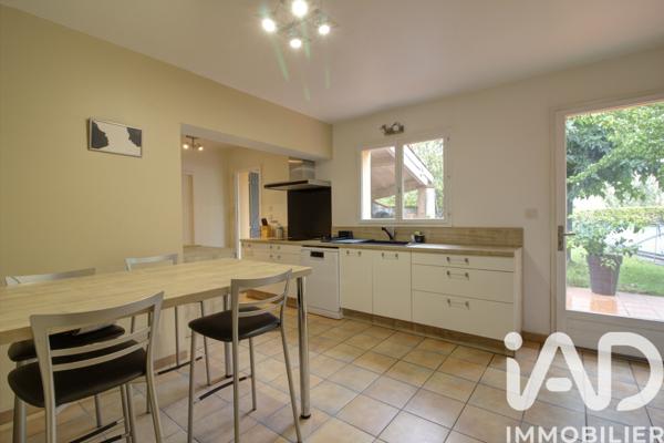 Maison à vendre 7 pièces 158 m² Colomiers