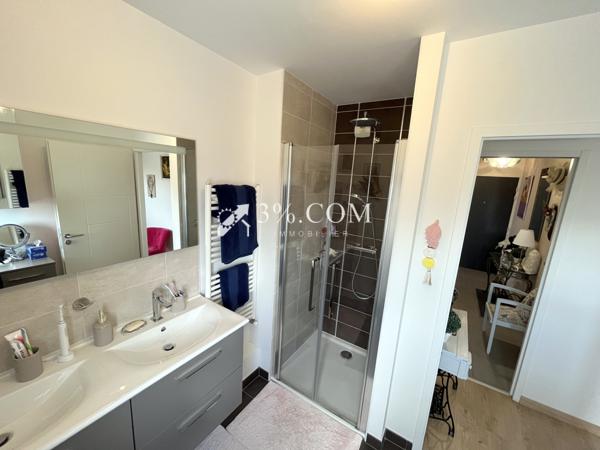 Appartement 5 pièce(s) 3 chambre(s) 115.96 m²