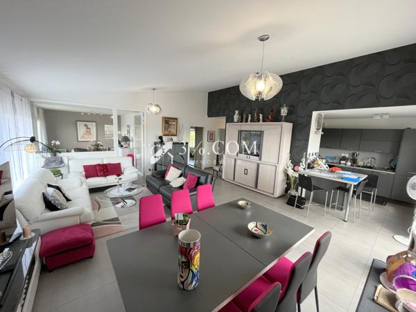 Appartement 5 pièce(s) 3 chambre(s) 115.96 m²