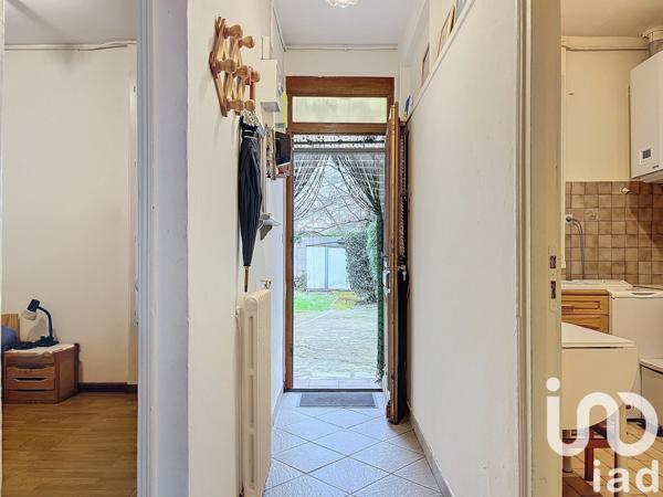 Appartement 3 pièces de 43 m² à Aulnay-sous-Bois (93600)