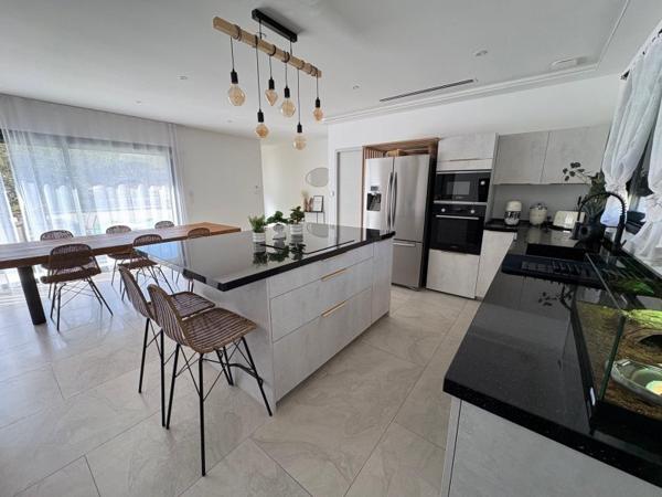 Vente / Maison T4