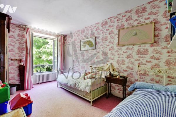 SAVIGNY SUR ORGE (91) - NOTAIRE VEND EN EXCLUSIVITE MAISON DE MAITRE  