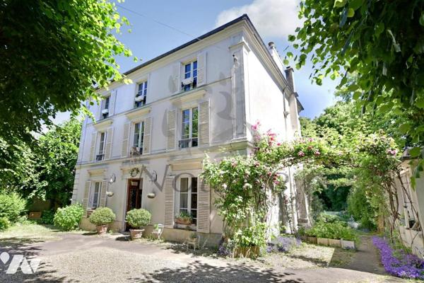 SAVIGNY SUR ORGE (91) - NOTAIRE VEND EN EXCLUSIVITE MAISON DE MAITRE  