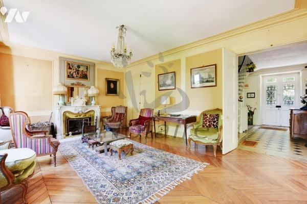 SAVIGNY SUR ORGE (91) - NOTAIRE VEND EN EXCLUSIVITE MAISON DE MAITRE  