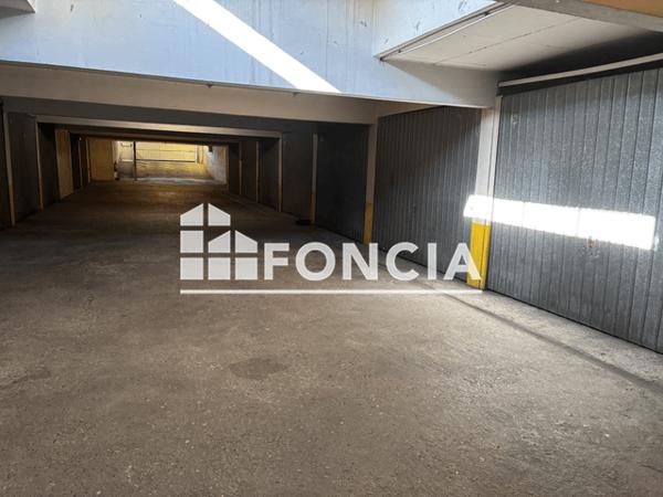 Location Parking 15 m² - GRENOBLE VILLAGE II Grenoble 38100