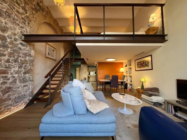 CANNES, Atelier d'artiste réinterprété en Loft, 74m2