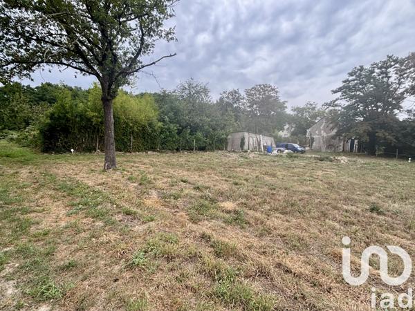 Terrain à vendre 704 m² Saint-Benoît-la-Forêt
