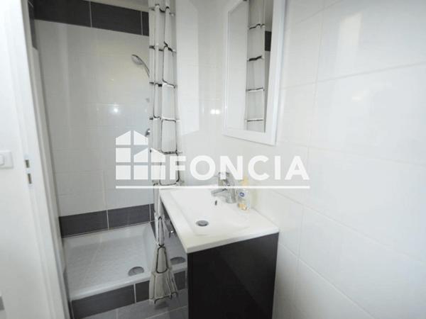 Location Studio meublé 16 m² - 2 RUE PRINCE MAURICE Nice 06000