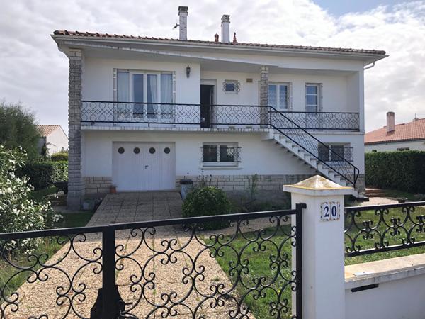 2 min Rochefort : Echillais : Maison 3 chambres, grand Garage et jardin