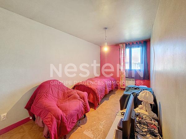 Maison proche Angerville plain pied, sous sol de 4 pièces