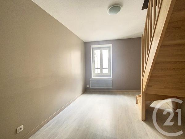 Immeuble à vendre  65 m2 ST POURCAIN SUR SIOULE - 03